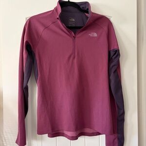 Women's The North Face FlashDry 1/4 Zip Long Sleeve Medium